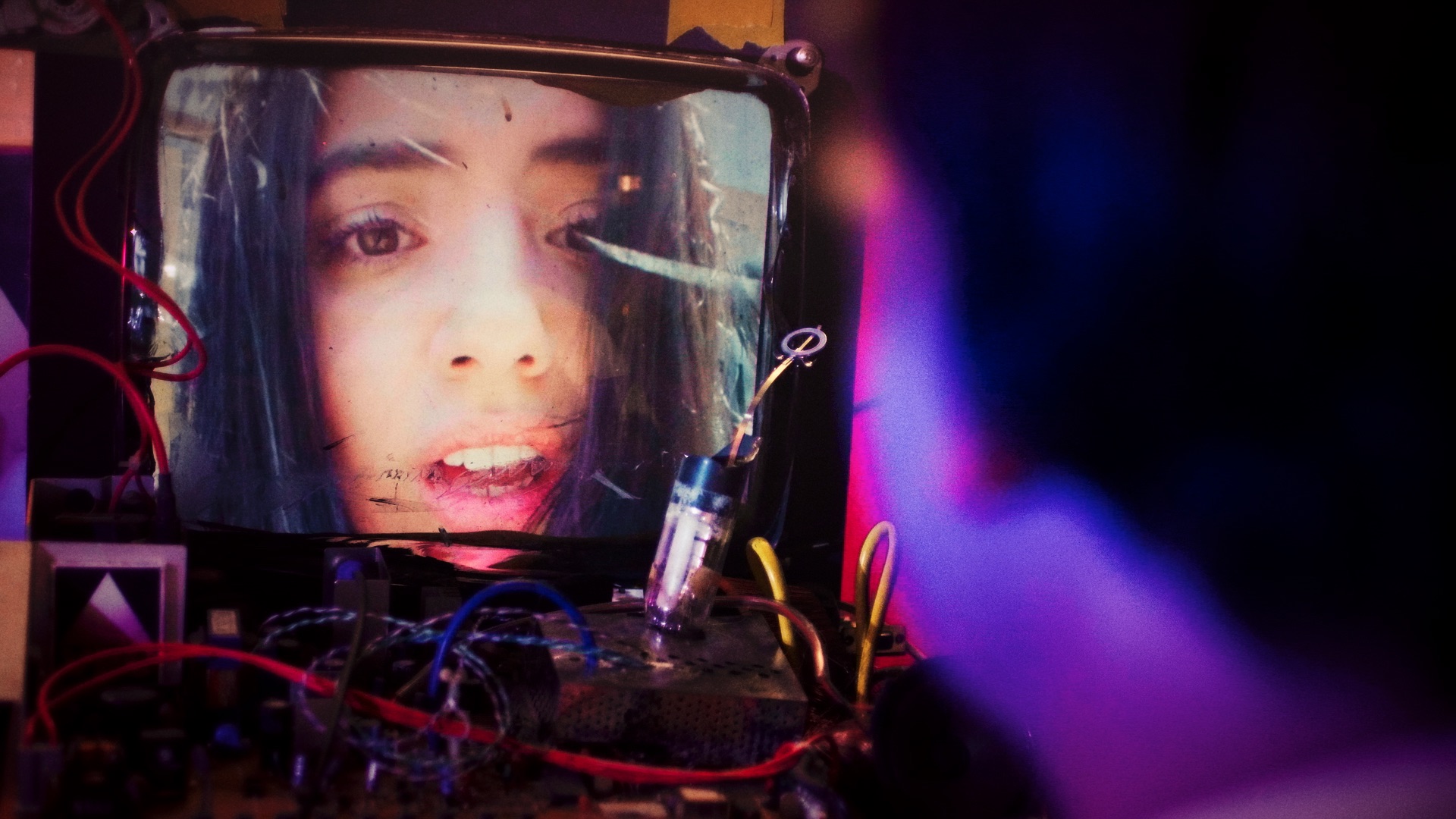 Still from Kitty Litter 1